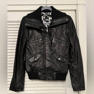 NWOT 2009 DKNY Women’s Supple Black Leather Moto Jacket Size X-Small